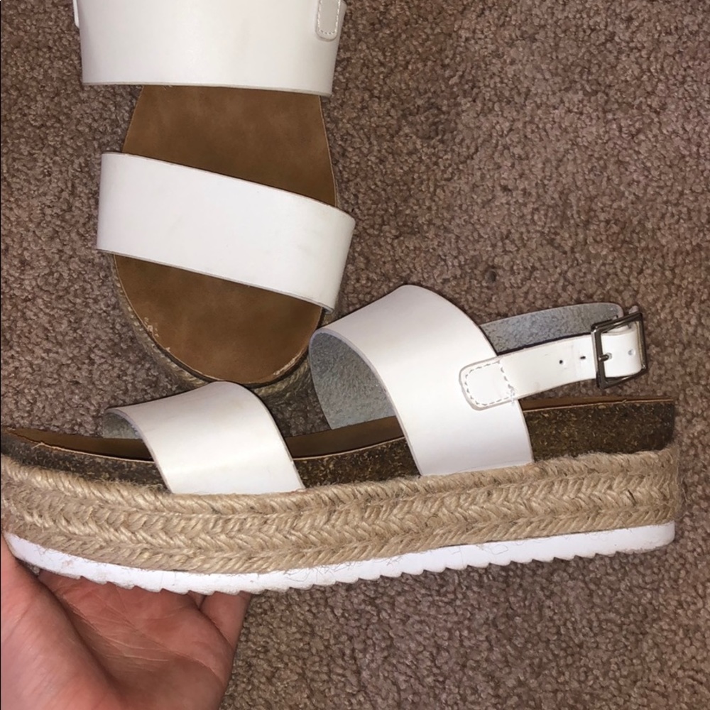 platform sandals ☆